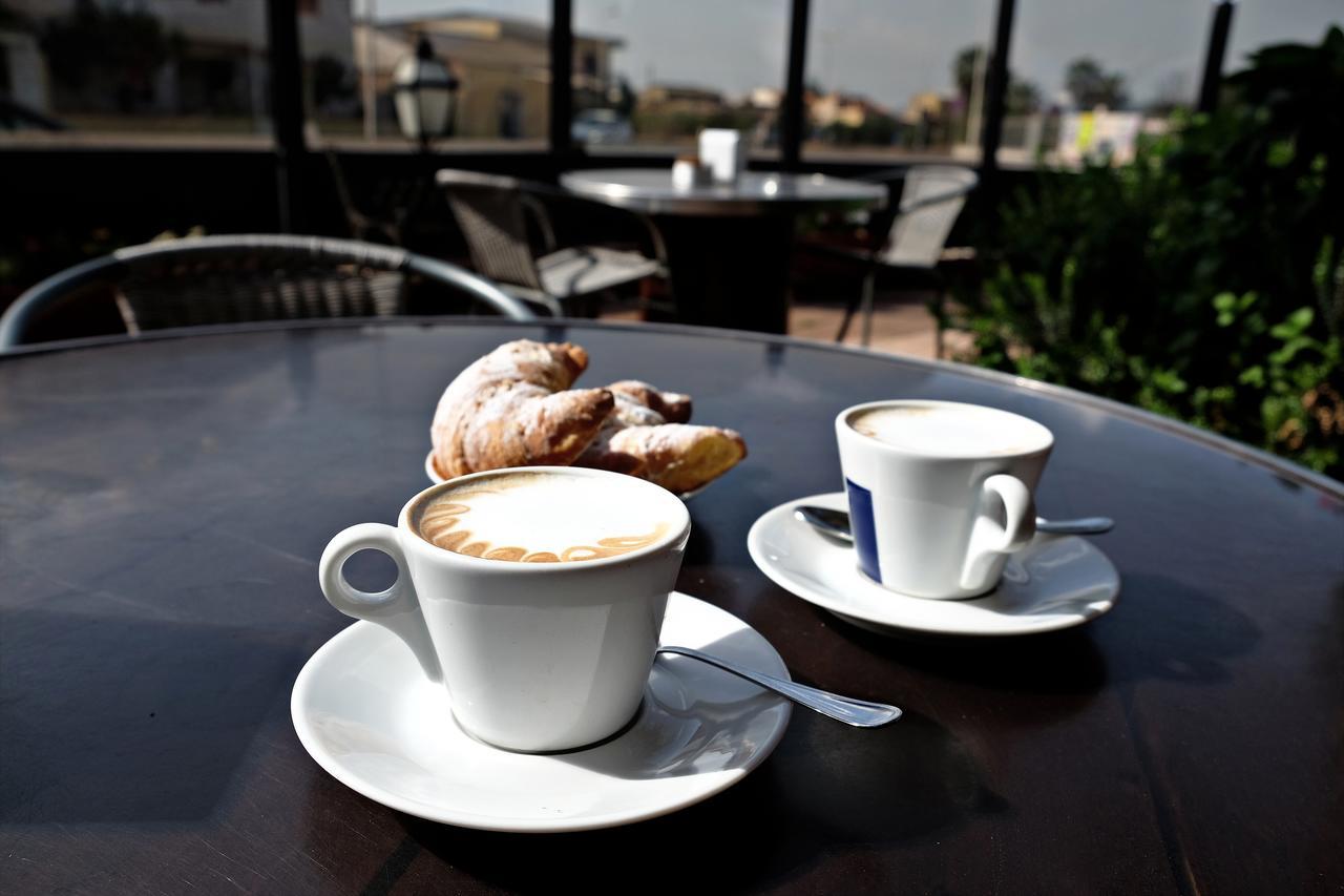 Black Rooms Colosseo โรม ภายนอก รูปภาพ